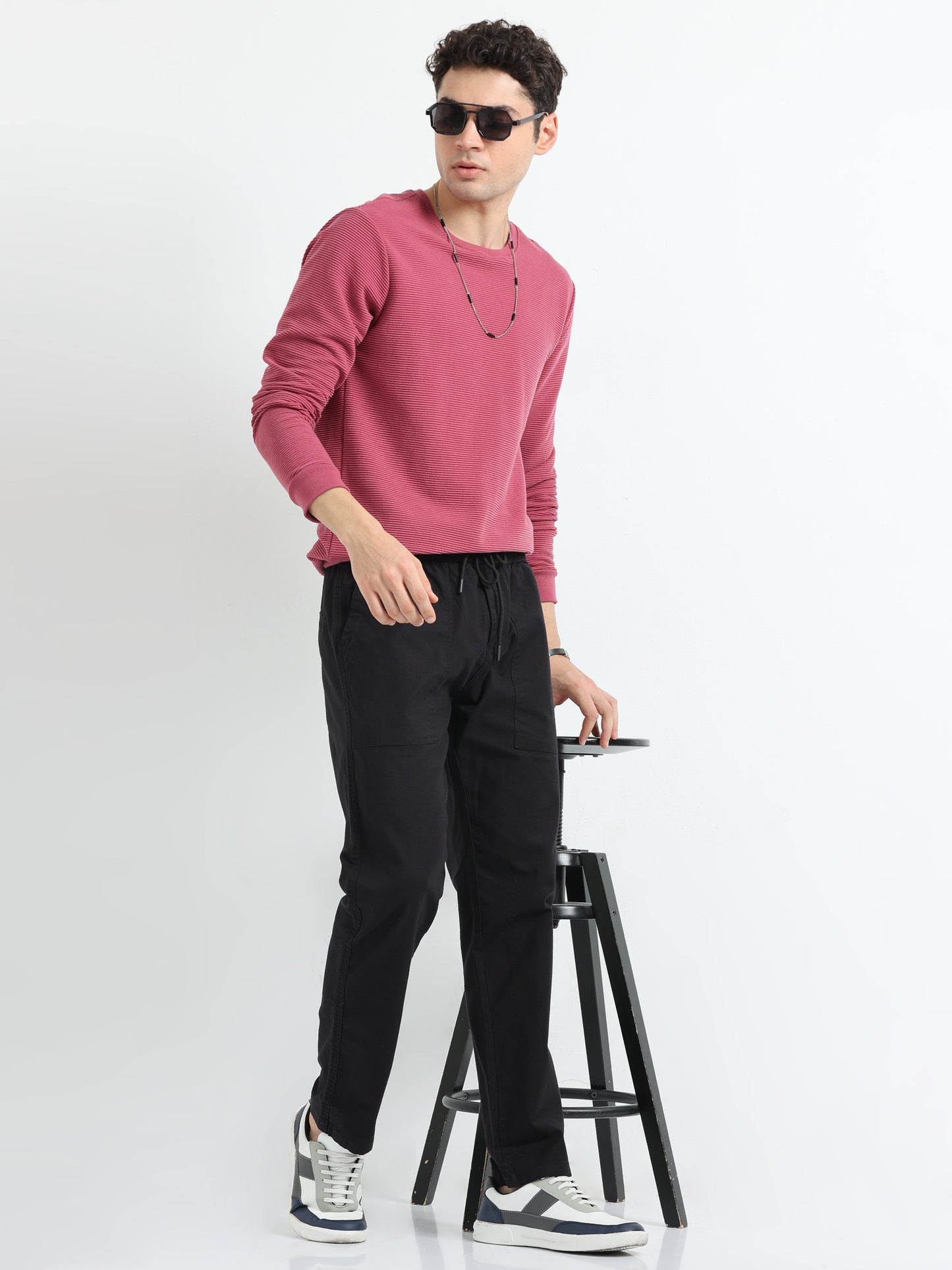 Men Corn Airport Jogger-Black
