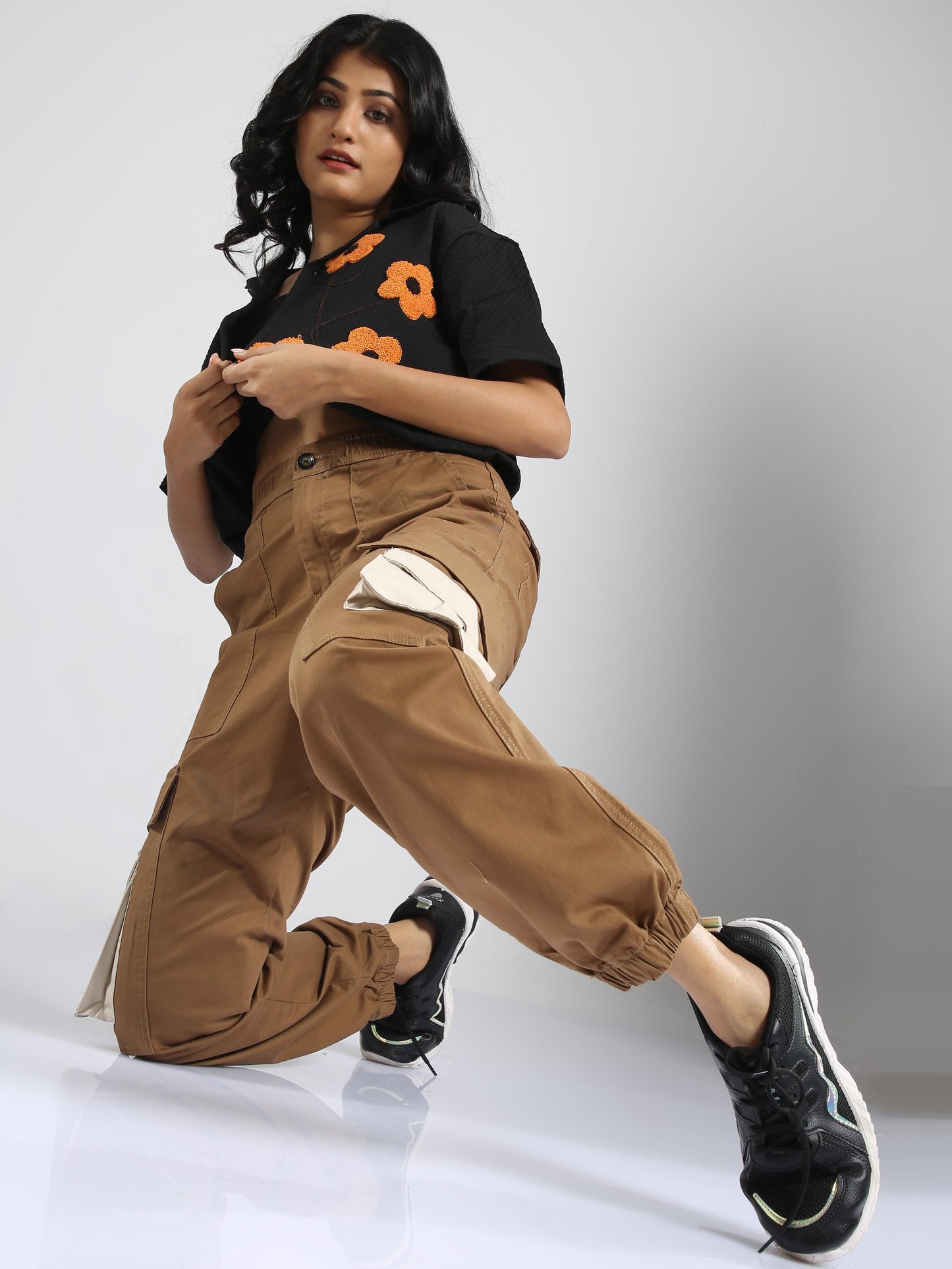 Women Jogger-Brown