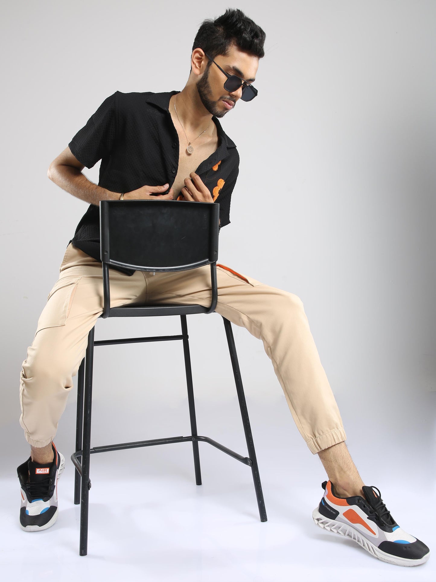 Men Sunflower Baggy Shirt-Black