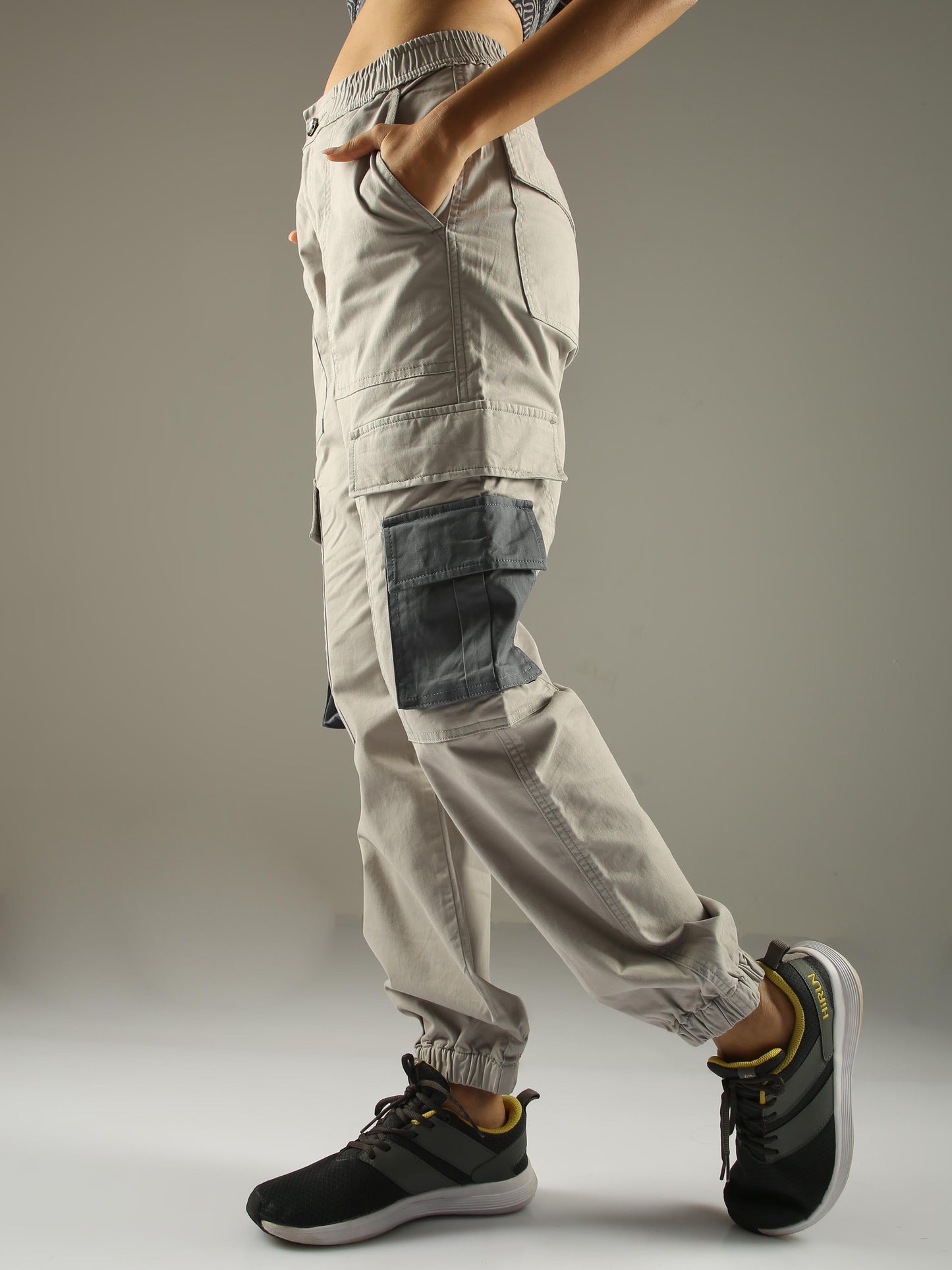 Women Jogger-Stone