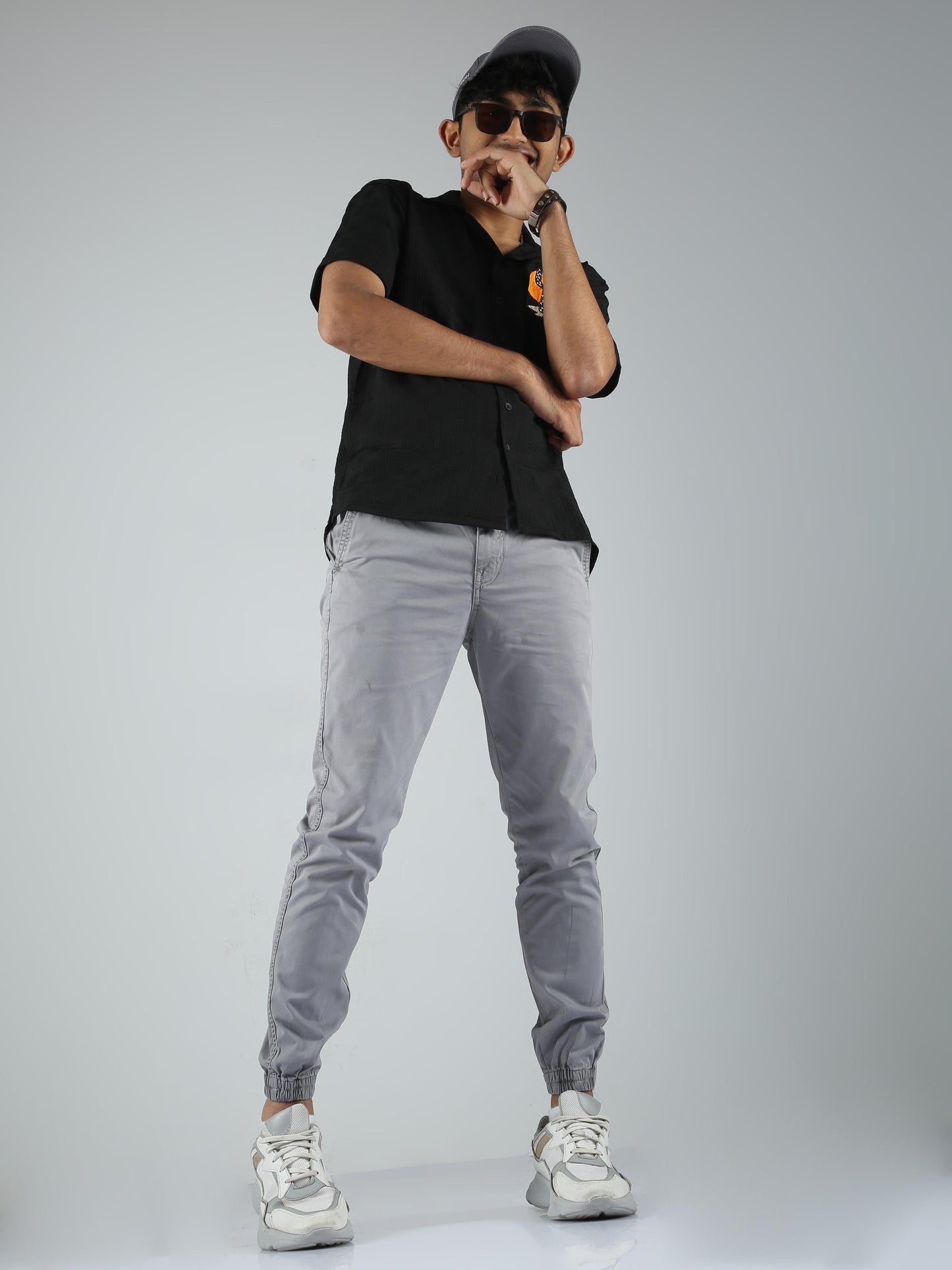 Men Joggers-Smoke