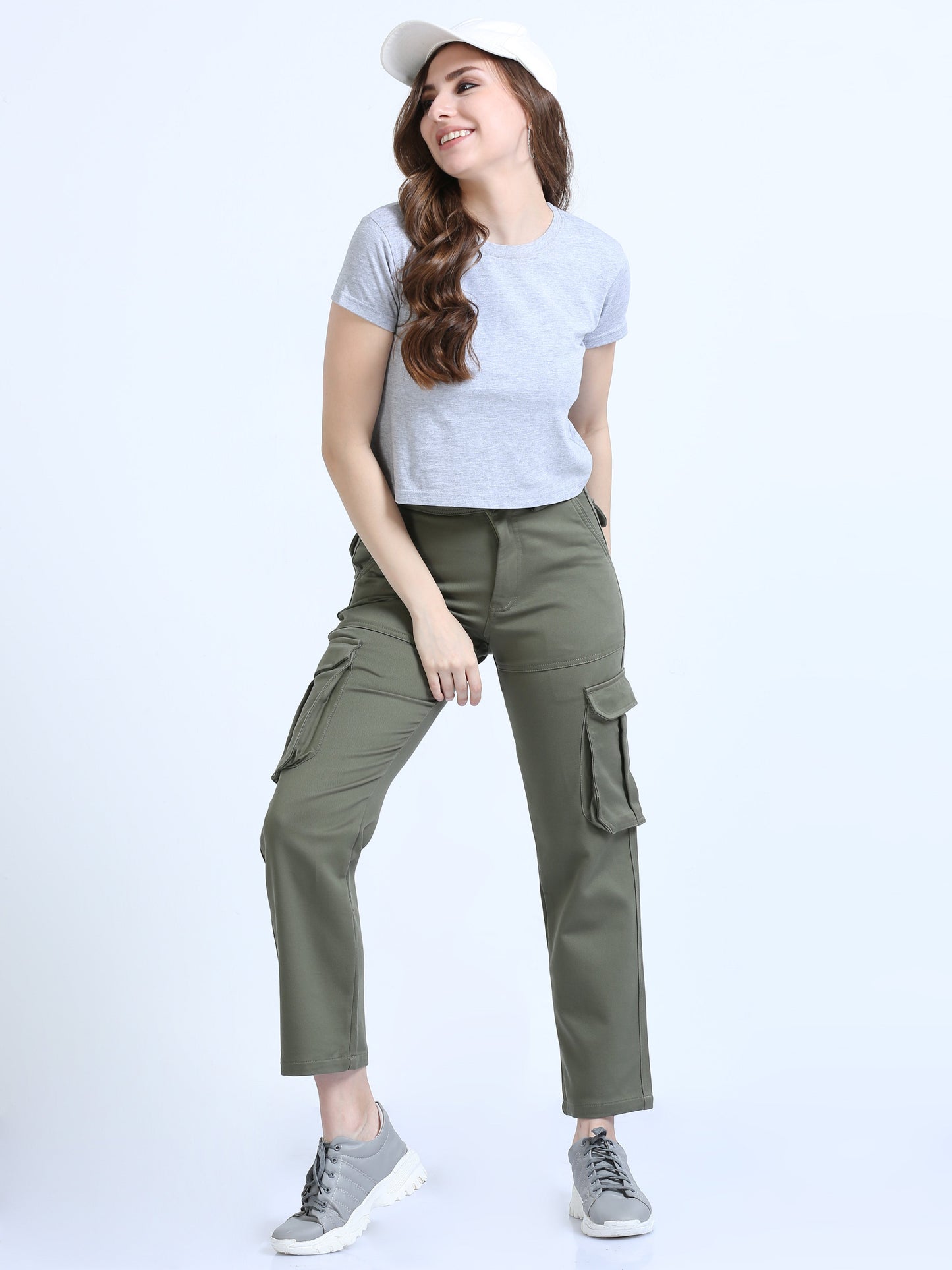 Women La Belle-Olive
