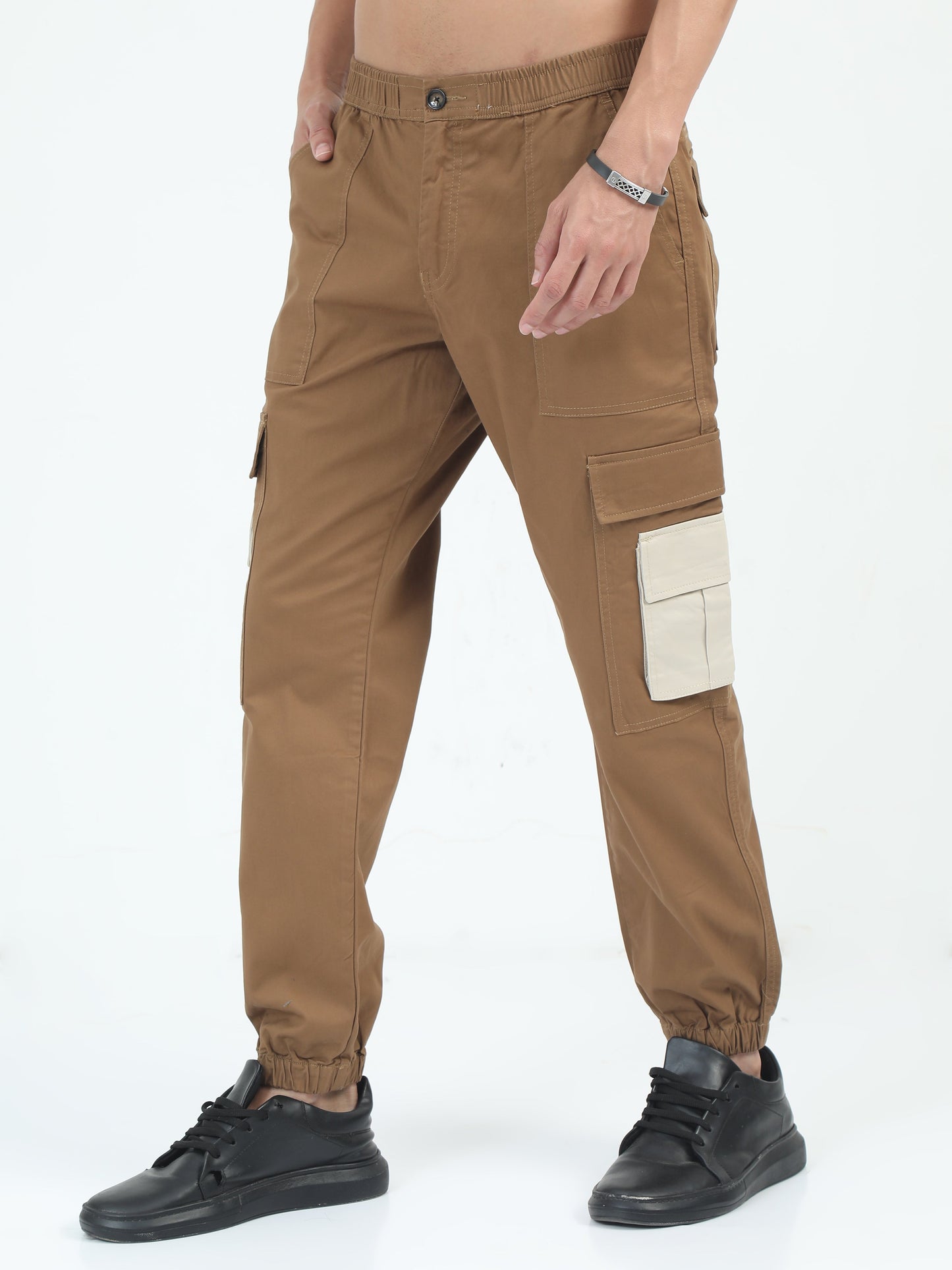 Men Classic Jogger-Brown