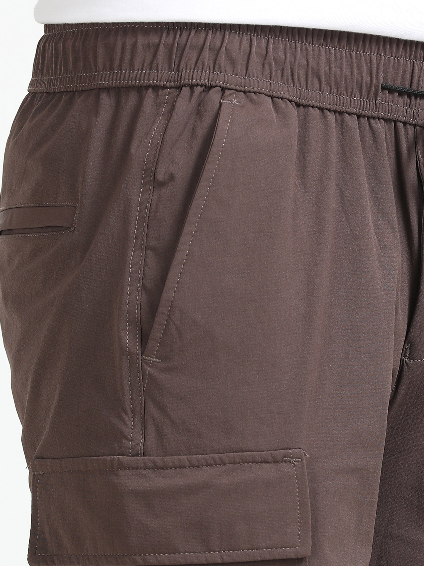 Men Parachute Cargo Shorts-Brown