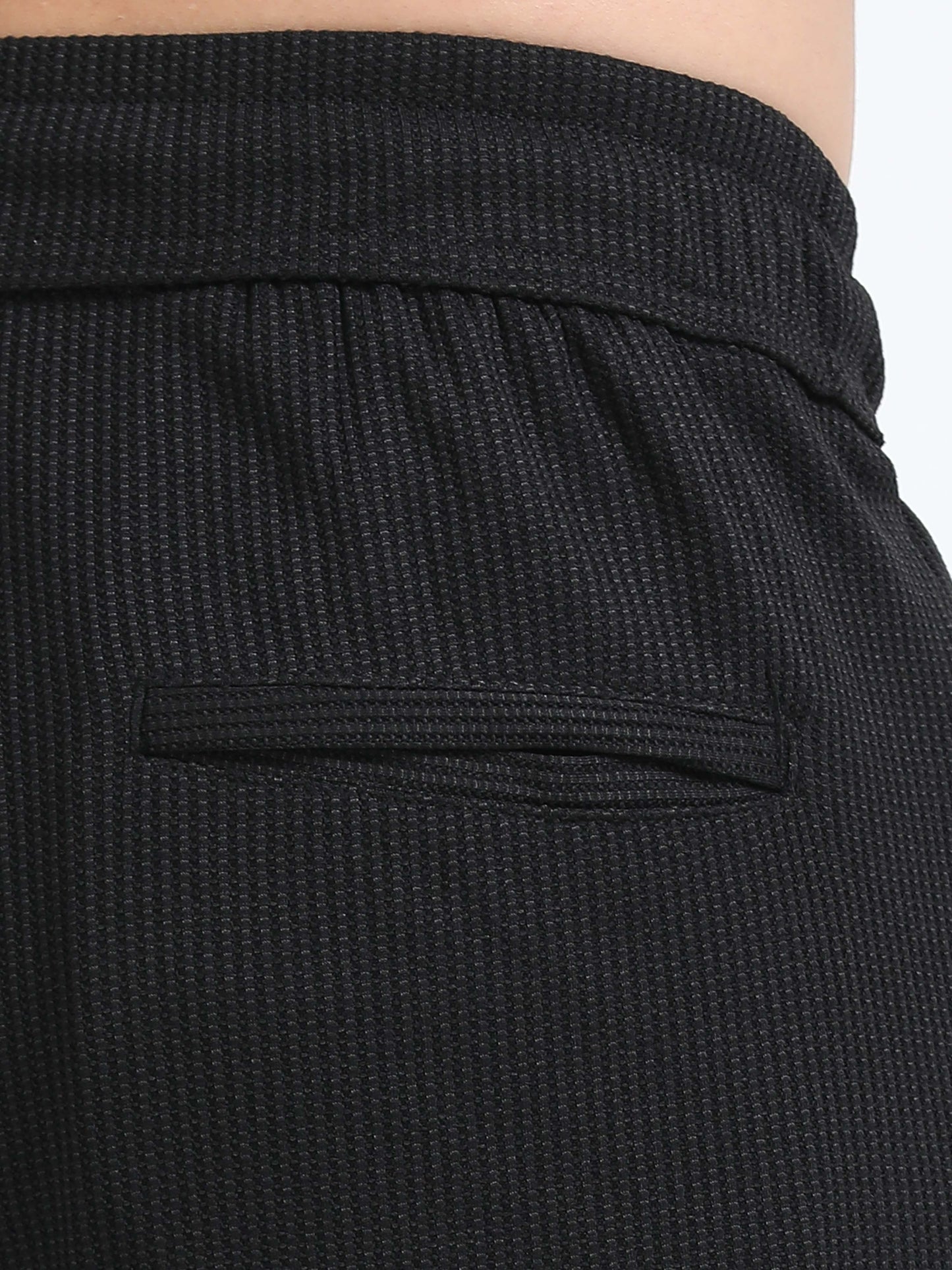 Men Popcorn Traveller Trouser-Black