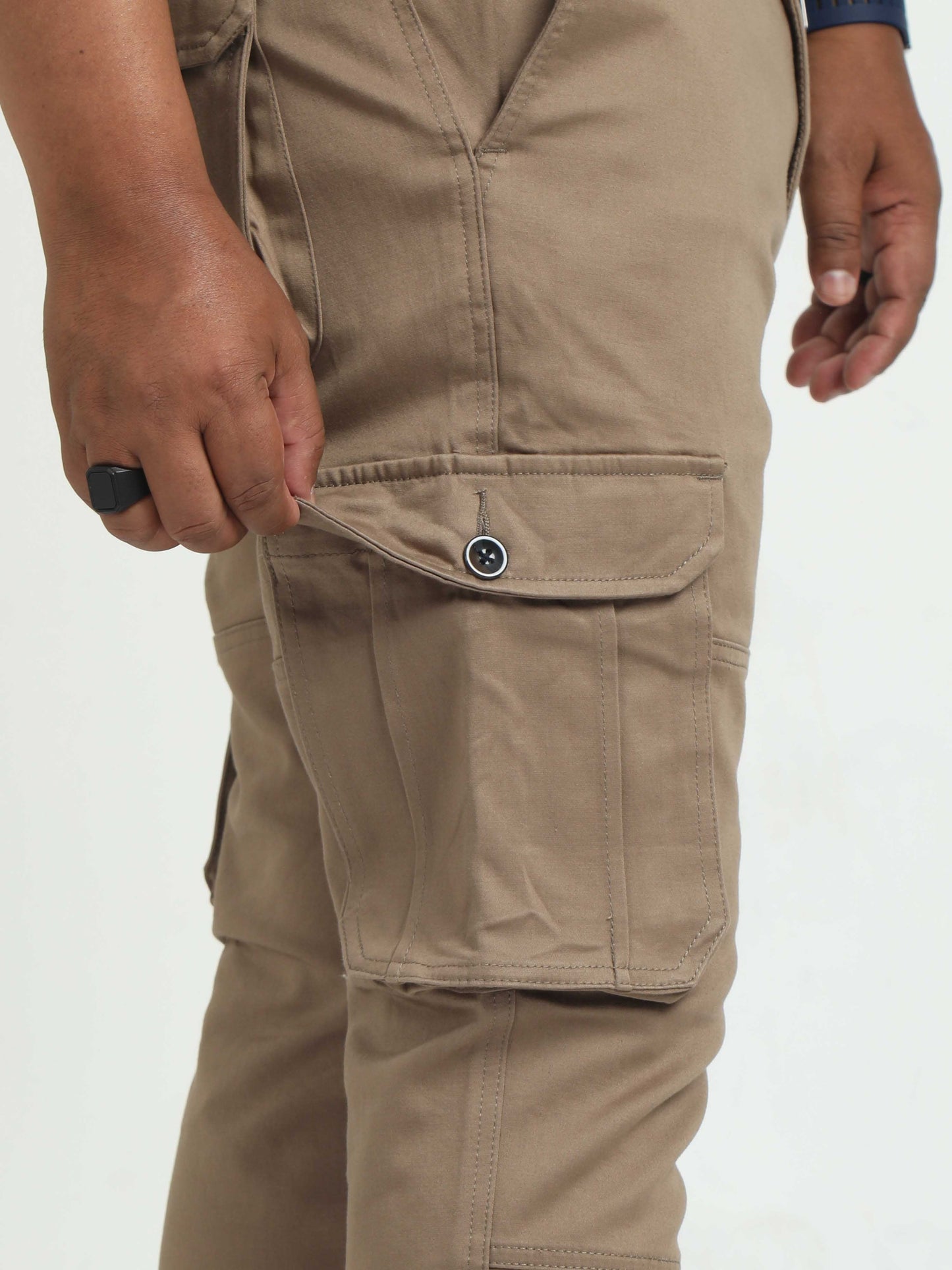 Men Plus Cargo-Biscuit