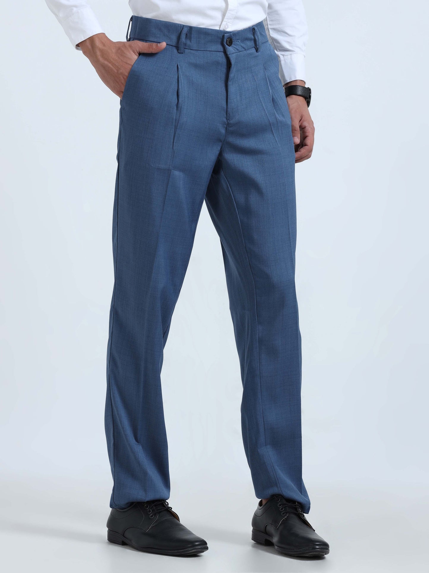 Men Bon Voyage Pleat Pant-Royal Blue