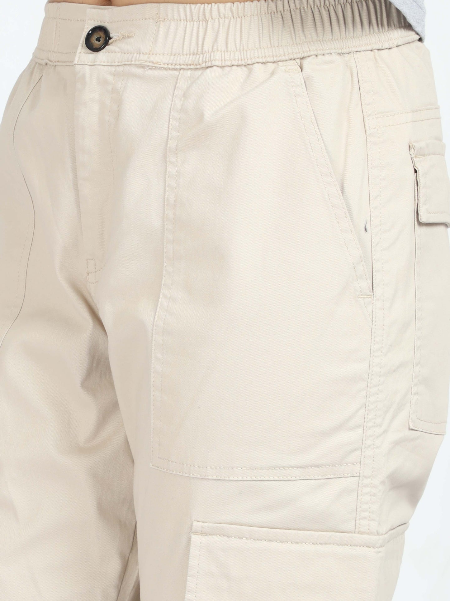 Women Jogger-Cream