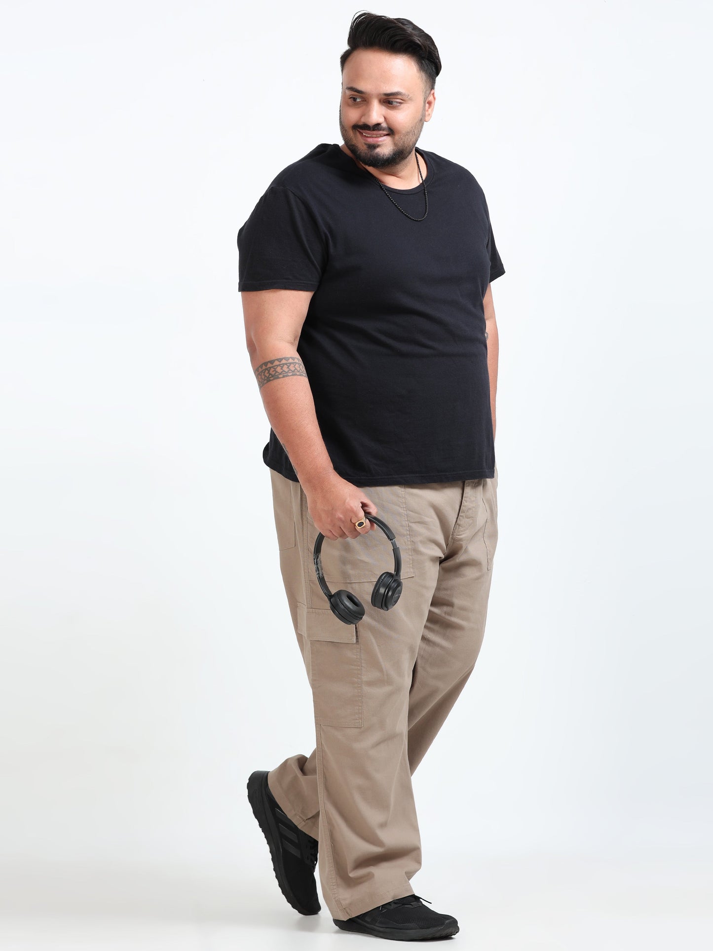 Men Classic Curve Cargo - Beige