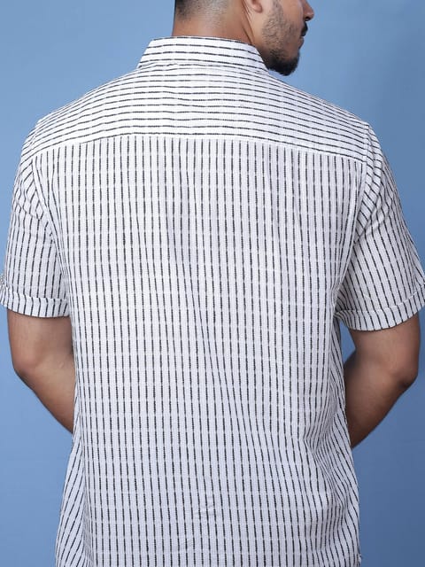 Textured stripe lines shirt